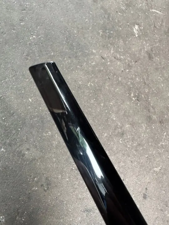BMW 5 G61 Bakrutslist Höger OEM 5B59B30 image 3