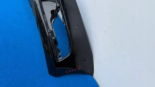 VW Passat B7 Paraurti Anteriore OEM 3AA805903 image 5