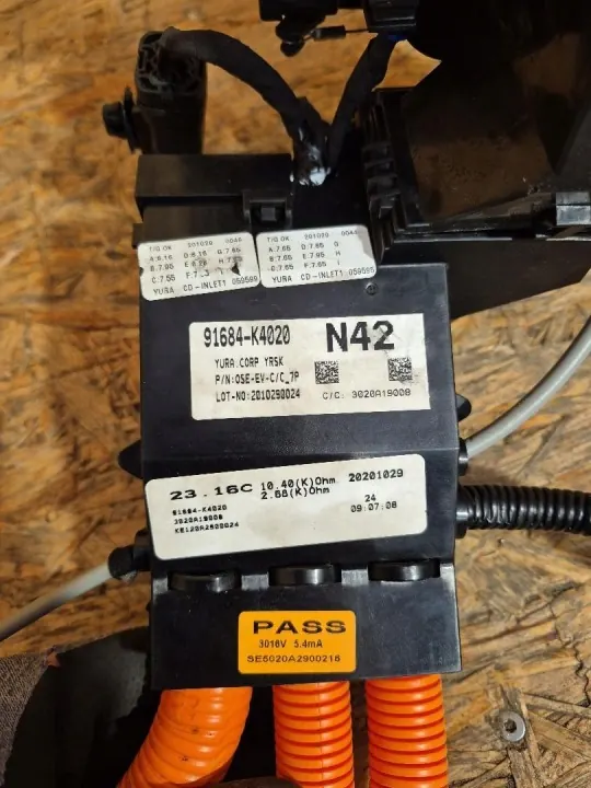 Hyundai Kona Oplaadsocket Kabel OEM 91684-K4020 image 8
