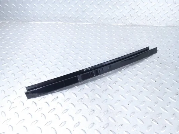 OEM 7446213 Garniture vitre arrière gauche BMW X6 G06 image 2