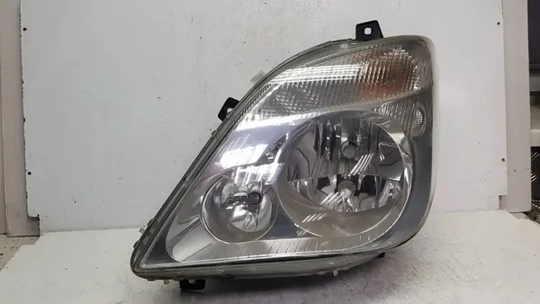 Linker Voorlamp Mercedes Sprinter W906 06- A9068200561 image 2