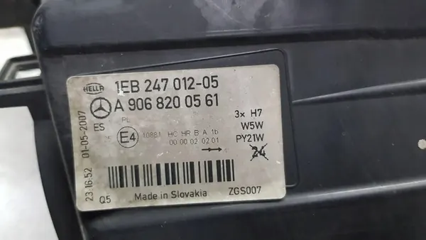 Linker Voorlamp Mercedes Sprinter W906 06- A9068200561 image 7