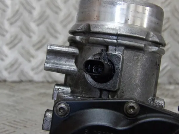 Corps de papillon Jeep OE OEM PRZEPUSTNICA WK2 3.0 CRD image 3