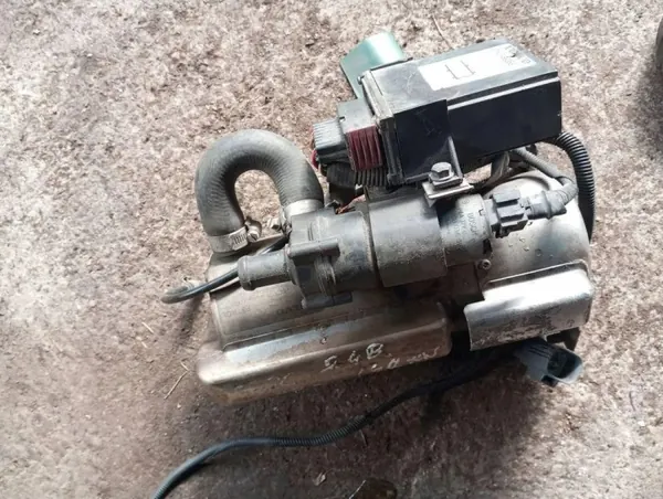 Volvo XC70 2001 Webasto Regelaar OEM 9499389 image 3