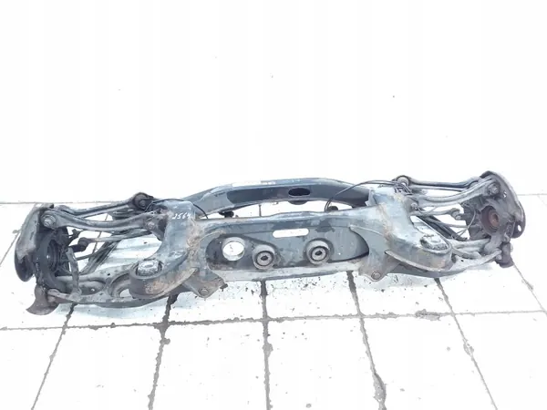 Mercedes-Benz Hinterfedern OEM 1713500200 - Gebraucht image 2