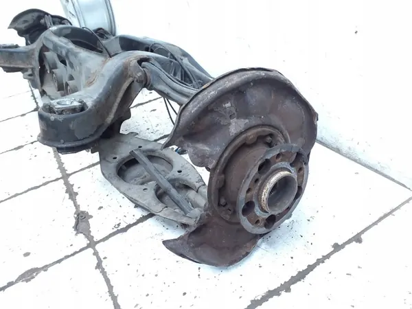Mercedes-Benz Hinterfedern OEM 1713500200 - Gebraucht image 3