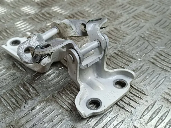 2025 Subaru Forester SK Dobradiças da Porta Traseira FOB54632 image 3