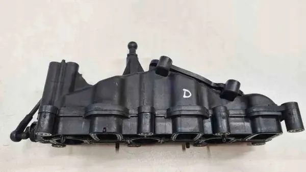 Gebrauchtes Ansaugrohr OEM Z059129711CG für Audi A4 image 4