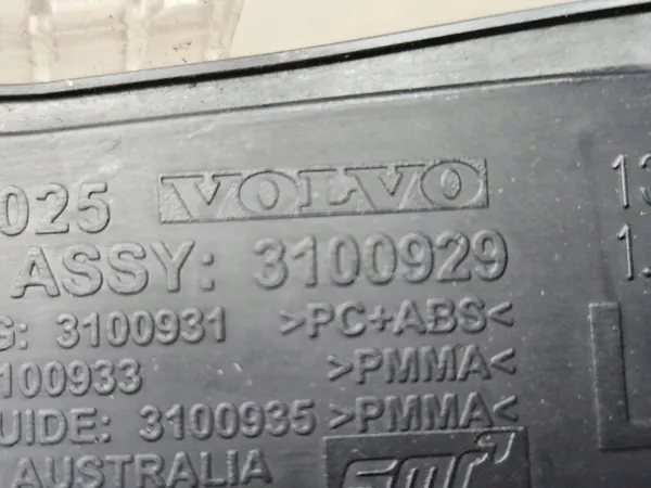Pisca espelho esquerdo dianteiro OEM 3100929 Volvo image 7