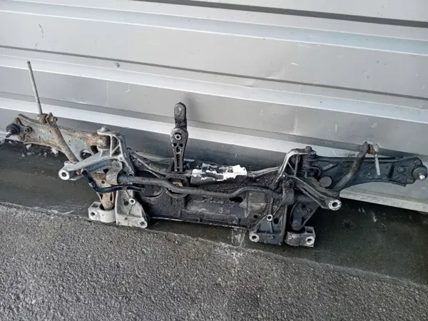 SO2SP Framsläde för Skoda Octavia II - Begagnad image 2