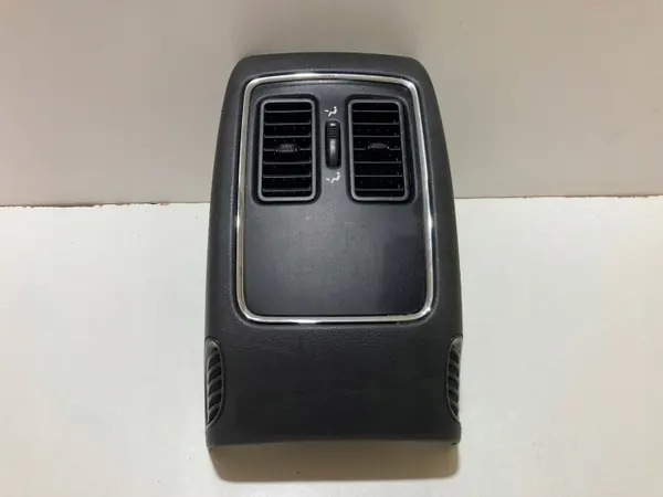 Dodge Durango III Lift 2014+ bakre tunnel ventilationsgall X90006401BL image 2