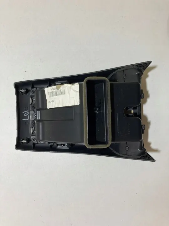 Dodge Durango III Lift 2014+ bakre tunnel ventilationsgall X90006401BL image 3