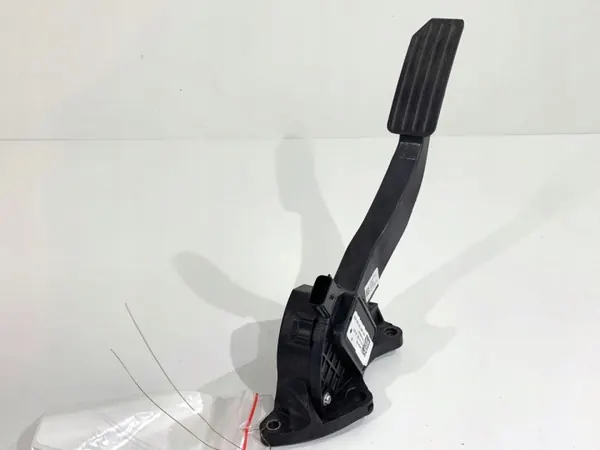 Gaspedalpotentiometer OEM FK72-9F836-AD für Range Rover image 2
