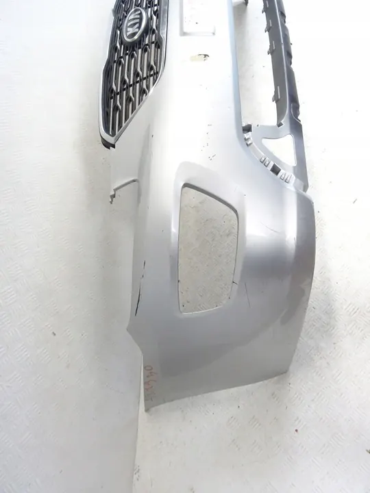 KIA CARENS 3 III LIFT Paraurti anteriore image 3