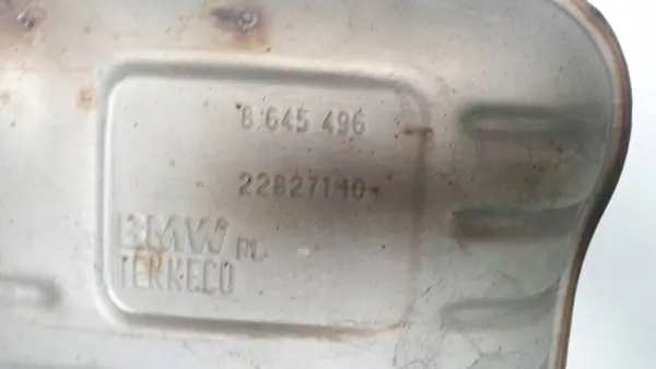 BMW OEM 864549677 Pakoputken vaimennin X1 F48 image 5