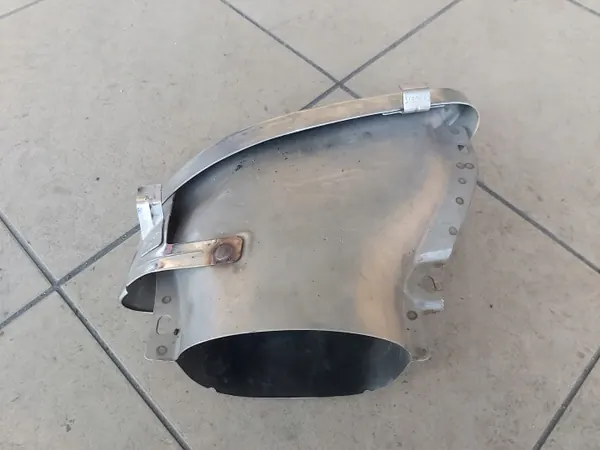 Mercedes-Benz SLK R172 Terminal de escape derecho OEM A1724900527 image 3