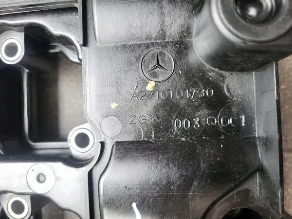 Tampa de Válvula C W204 E W207 W212 2710101730 image 2