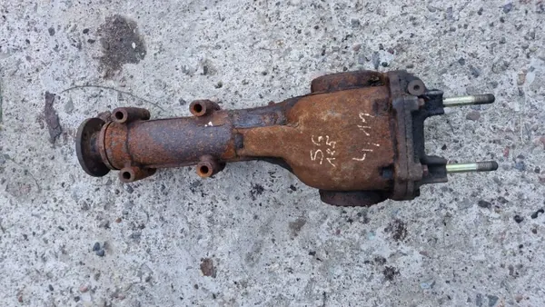 Front Differential Subaru Forester SF 2004 Rear Diff image 2
