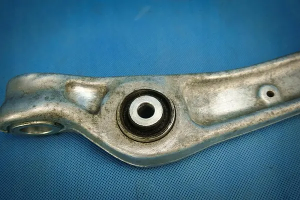 Braccio di Controllo Anteriore Destro Audi A4 8W B9 A5 F5 8W0407152A image 5