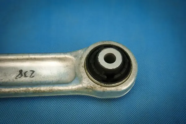 Braccio di Controllo Anteriore Destro Audi A4 8W B9 A5 F5 8W0407152A image 6