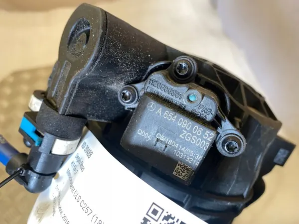 Mercedes Bränslefilterhus OEM A6540900652 image 5