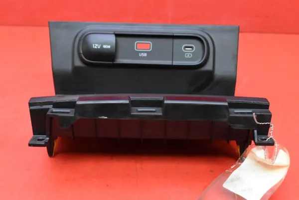 USB-C Lader Aansteker Socket 84630-R2000WK KIA Sportage 5 image 4