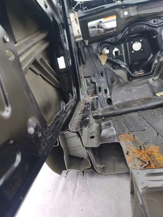 Soleira Porta Esquerda LC9X para VW Caddy 2K 2010-2015 image 4