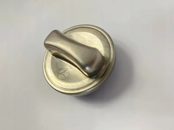 Polttoainesäiliön korkki Mercedes W124 W201 R107 W140 W126 W123 R129 image 3