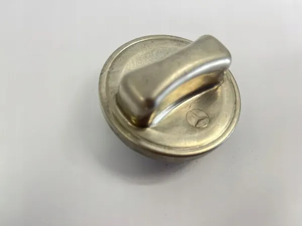 Polttoainesäiliön korkki Mercedes W124 W201 R107 W140 W126 W123 R129 image 4