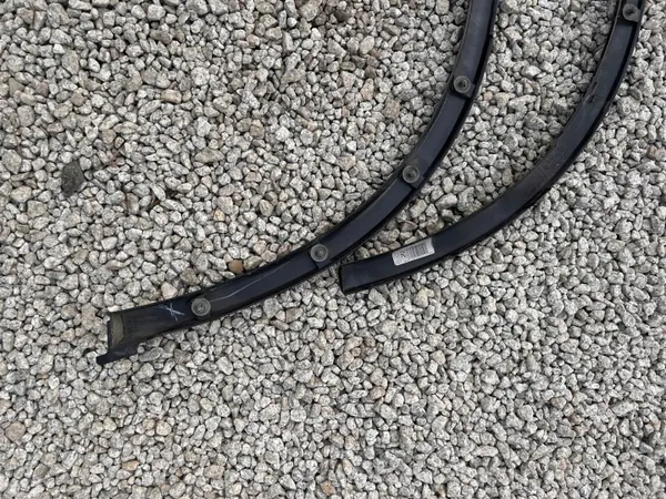 Salpicadero trasero Dodge Durango OEM Listwa - Izquierda/Derecha image 6