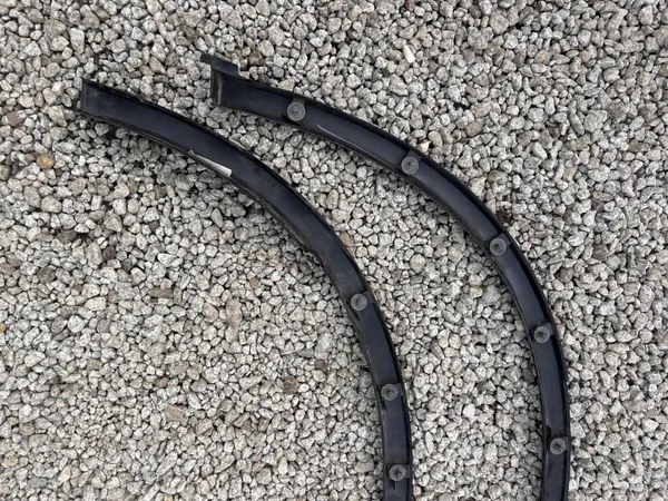Salpicadero trasero Dodge Durango OEM Listwa - Izquierda/Derecha image 8