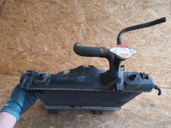 Radiateur d'eau Suzuki Alto VII OEM 17700-68K00 1.0L image 4