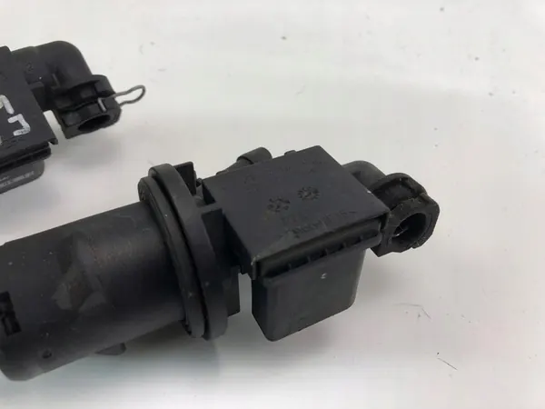 VW SEAT SKODA Kopplingspump Sensor 3C0721388J image 8
