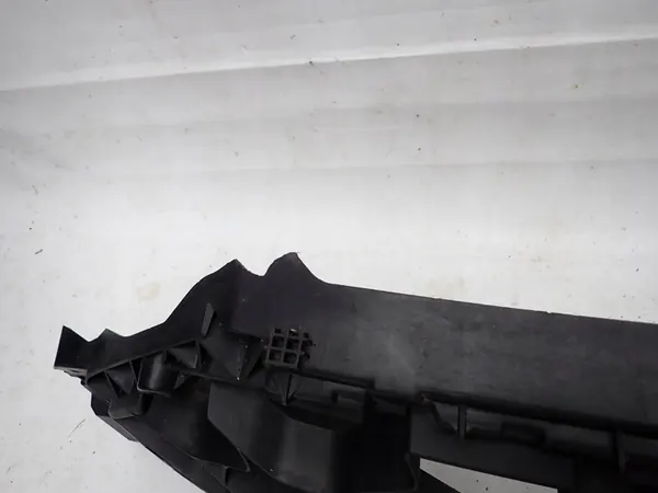 Audi Q3 II Front Grill Reinforcement 83F853692 image 3