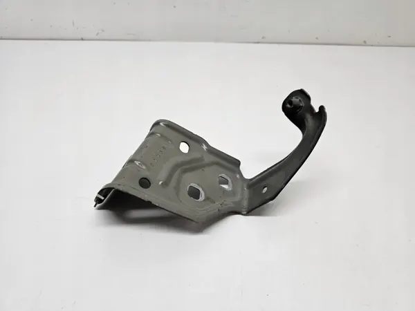 A2478811600 Linker Kotflügelstütze für Mercedes GLA image 2