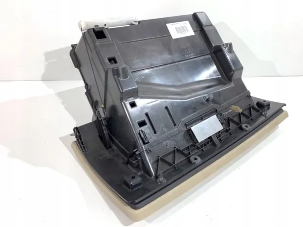 Passagerarhandskfack OEM 31305843 Volvo S80 II 06-16 image 3