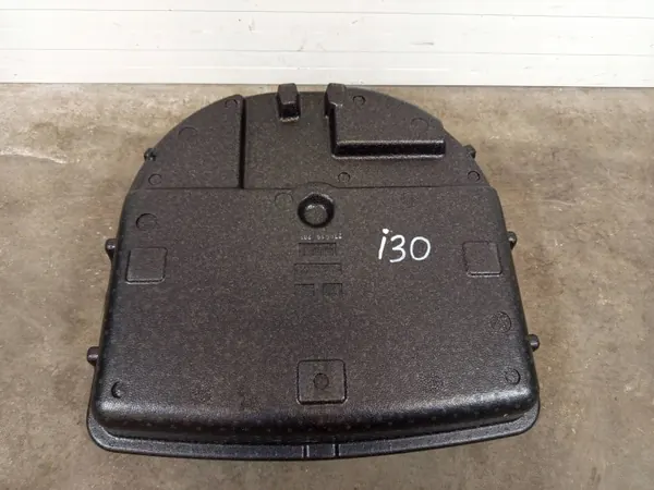 OEM 09149-G4980 Tapis de coffre pour Hyundai i30 Fastback image 4