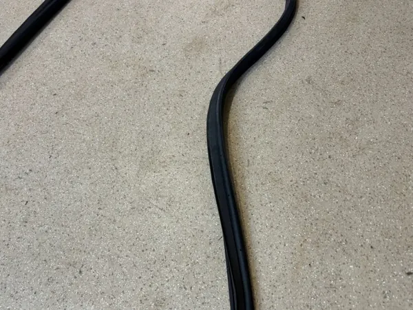 Junta del maletero OEM LPV17218 para Hyundai Ioniq 5 image 4