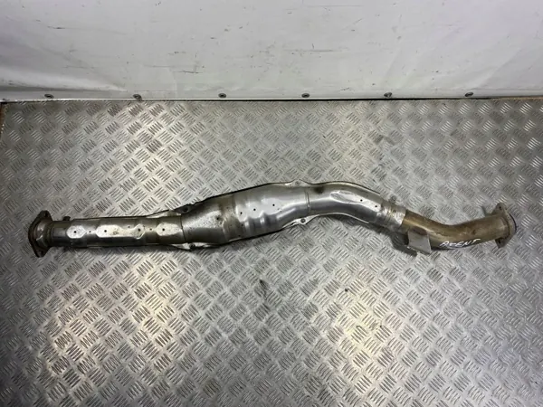 FBZ29034 Subaru Ascent Katalysator/DPF gebruikt image 3