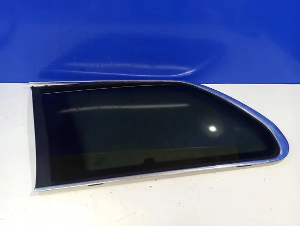 Vitre latérale arrière gauche OEM 30779376 Volvo XC90 image 2