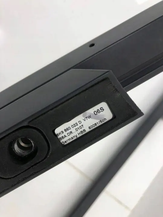 Carril de techo Audi OE 8K9860022D - Usado image 8