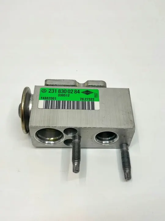 Soupape de radiateur A/C OEM A2318300284 Mercedes-Benz image 8