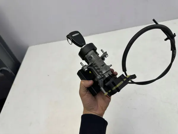 Ignition Switch & Key OEM 56040643AW for Chrysler 300C image 6