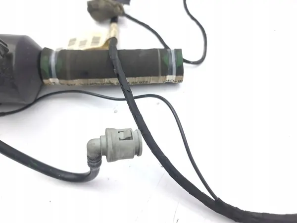 Cuello de llenado combustible Maserati Quattroporte 2008 OEM 212487 image 5