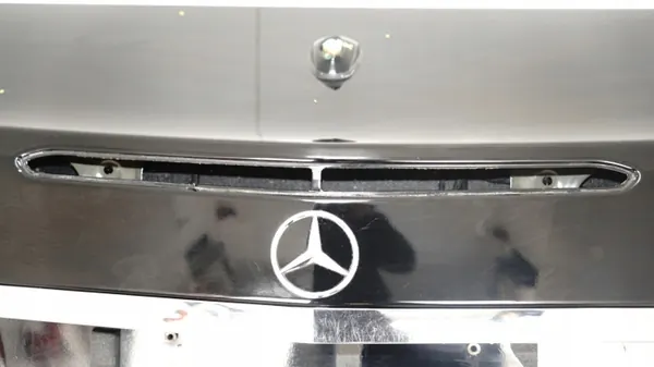 Baklucka OEM 360174451 för Mercedes W207 Coupé image 8