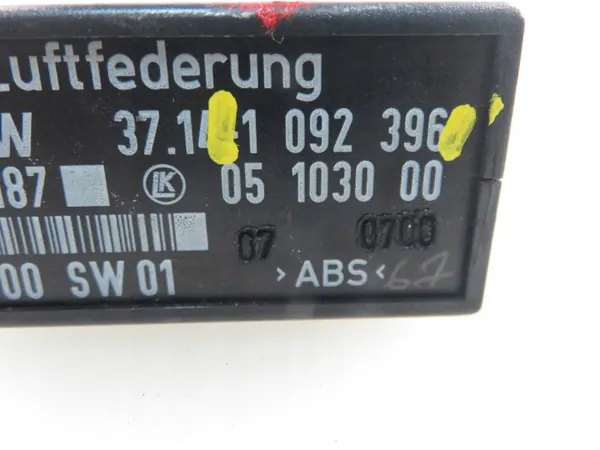 Begagnad BMW fjädringsstyrenhet OEM 1092396 image 4
