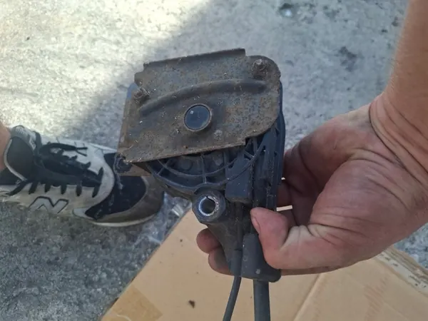 Ersatzradhalterung Renault Master image 7