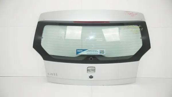 SEAT MII Baklucka OEM 360190745 - Begagnad image 2