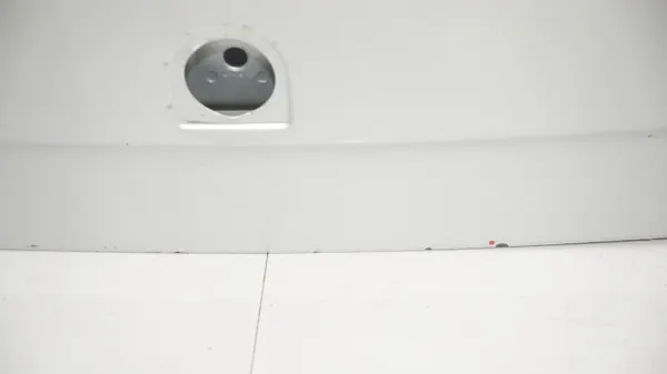 SEAT MII Baklucka OEM 360190745 - Begagnad image 4