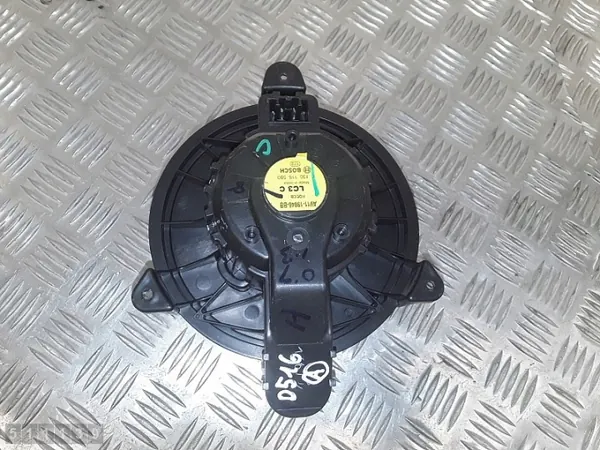 Ventilador de calefacción Ford OEM AV1119846BB - Usado image 3